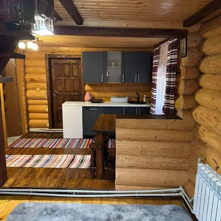 лісовий Lejlighed